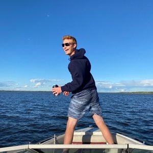 Meet your Posher, Kaleb